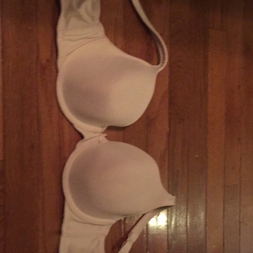 Beige bra like new